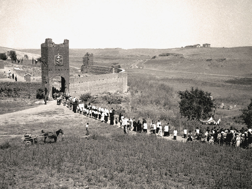 La Torre del Primo miracolo in una foto d'epoca